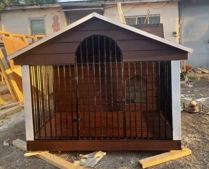 Вольер «Нинбург»