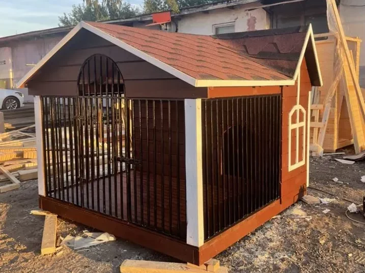 Вольер «Нинбург»