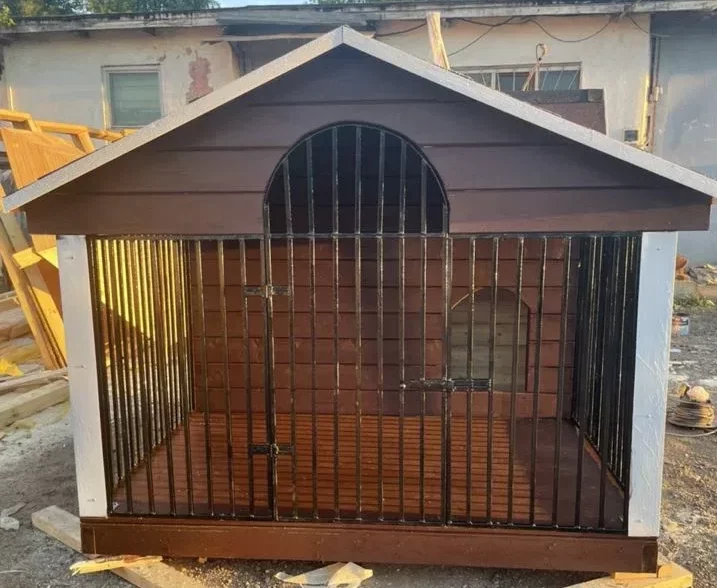 Вольер «Нинбург»