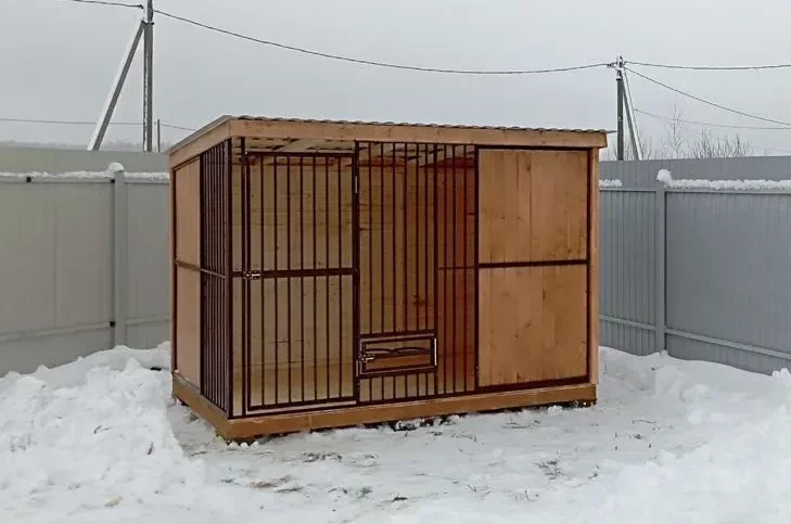 Вольер «Остхофен»