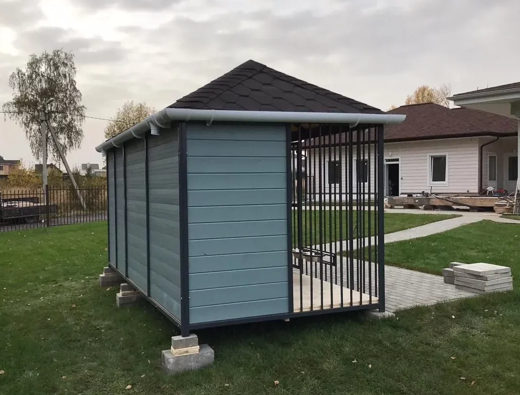 Вольер «Бернау»