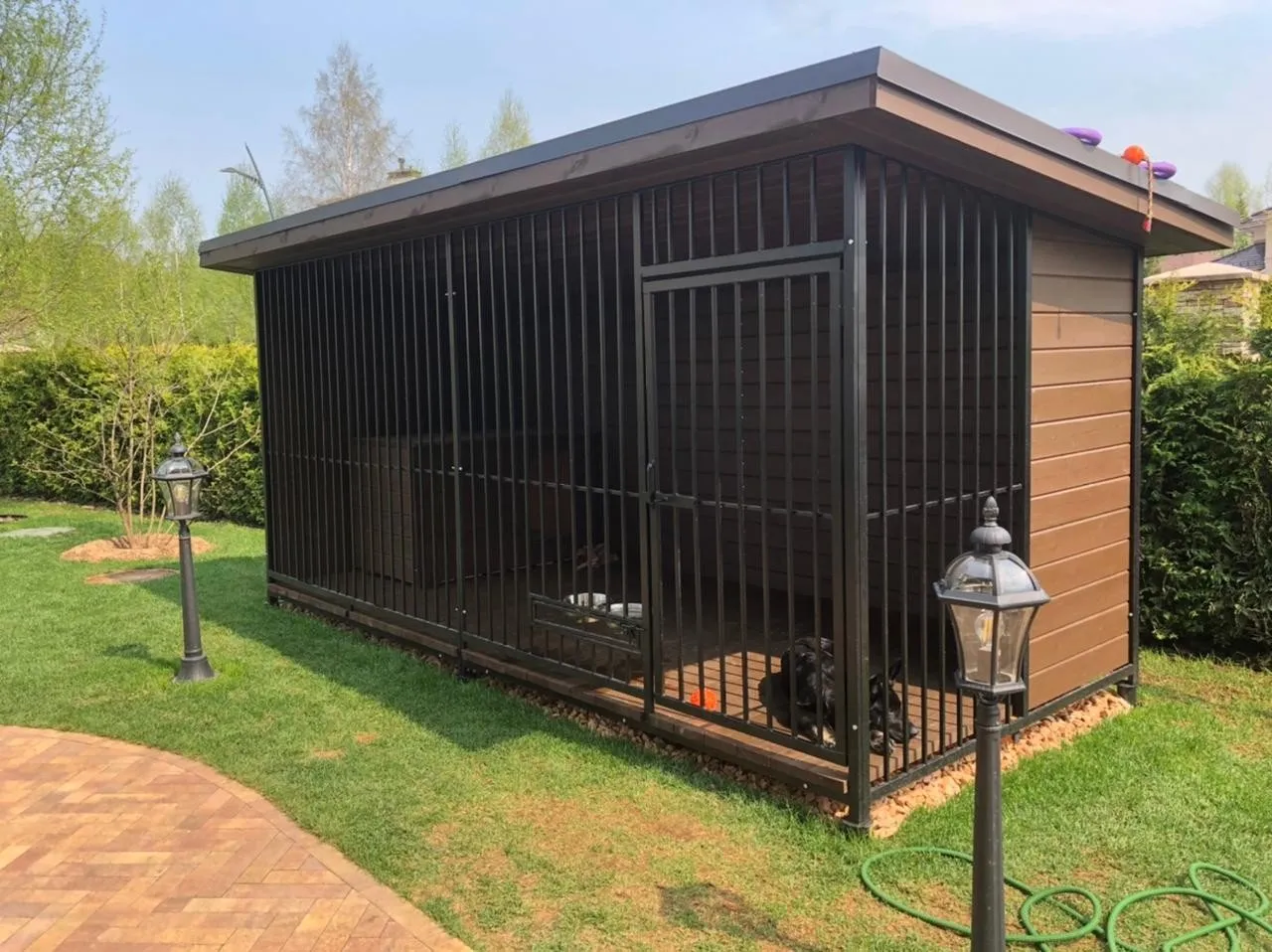 Вольер «Денкен»