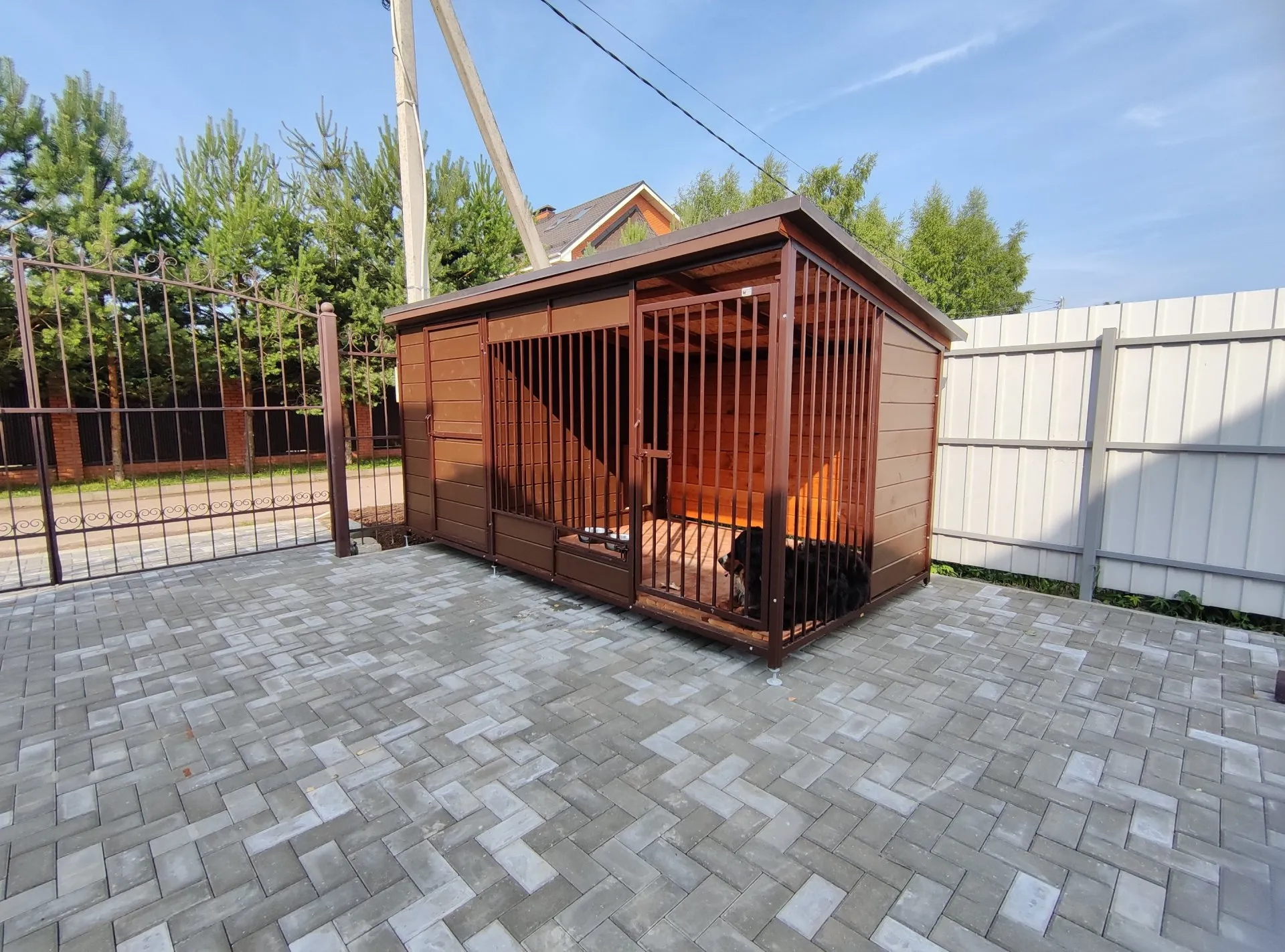 Вольер «Золинген»